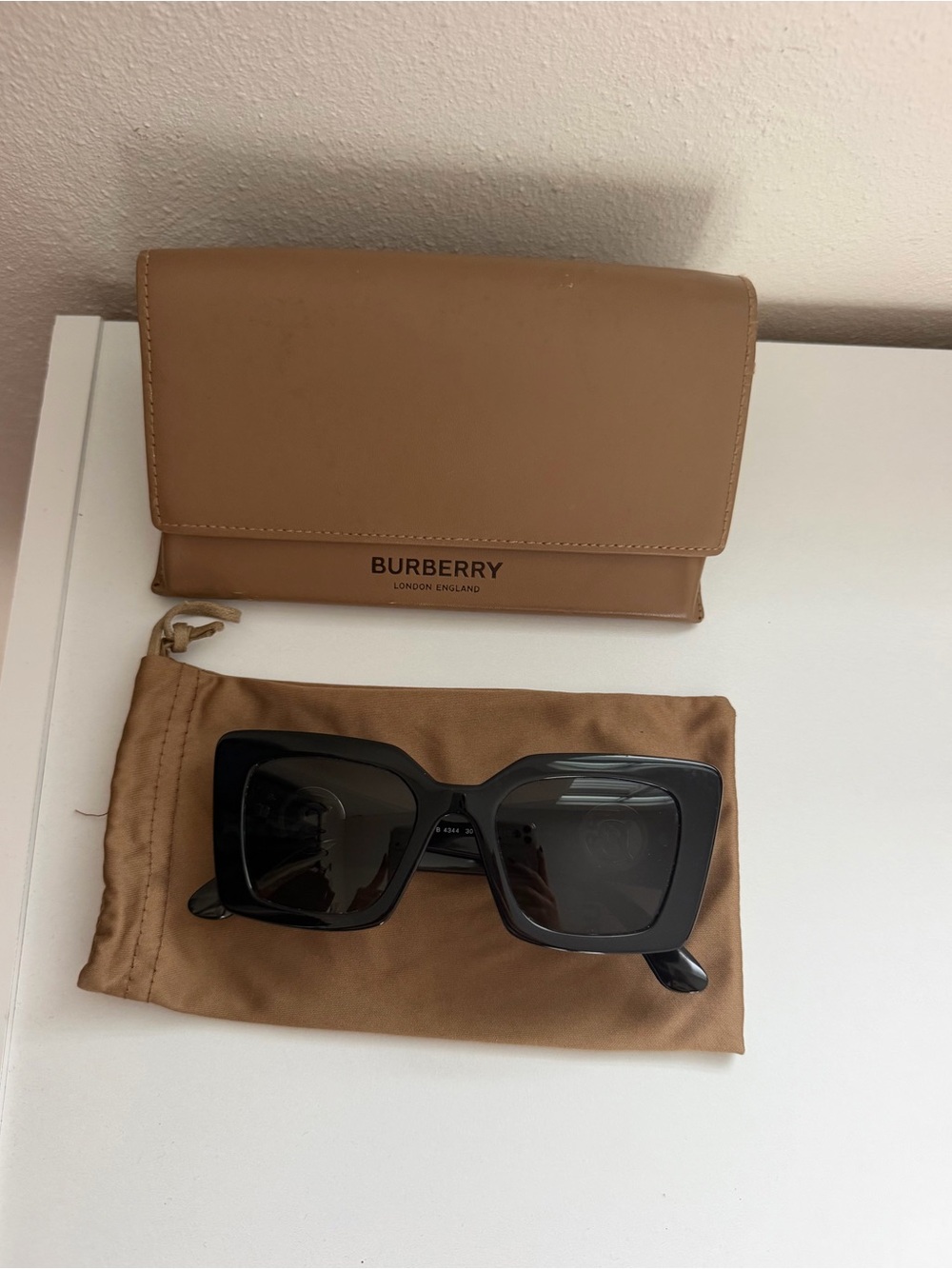 Burberry Black Oversized Square Women's Sunglasses